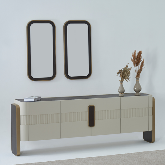 Comoda de Dining cu Oglinda, Moment