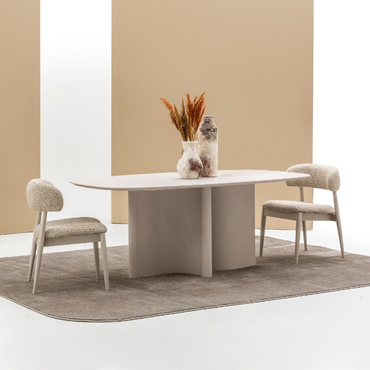 Colectia de Living si Dining, Prime