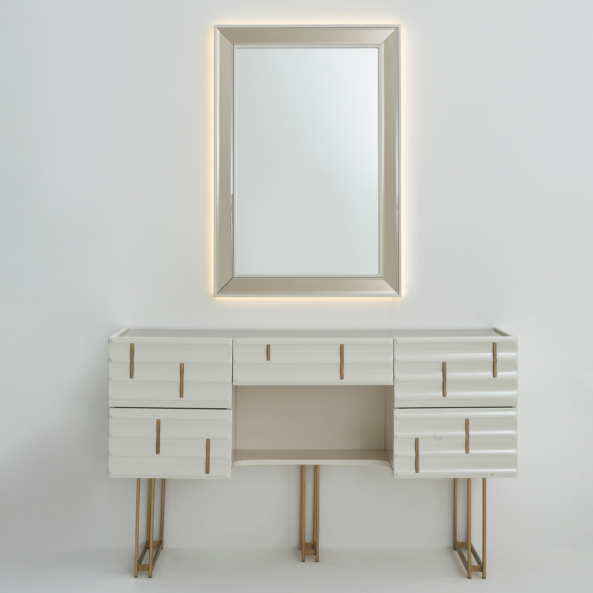 Dormitor Modern, Baku H