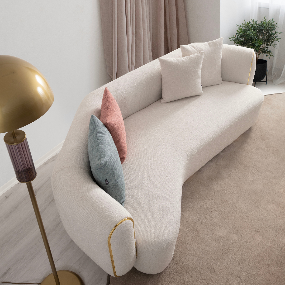 Canapea Modernă, Siesta