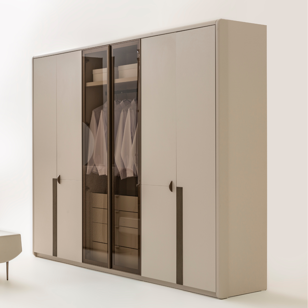 Dormitor Modern, Monge