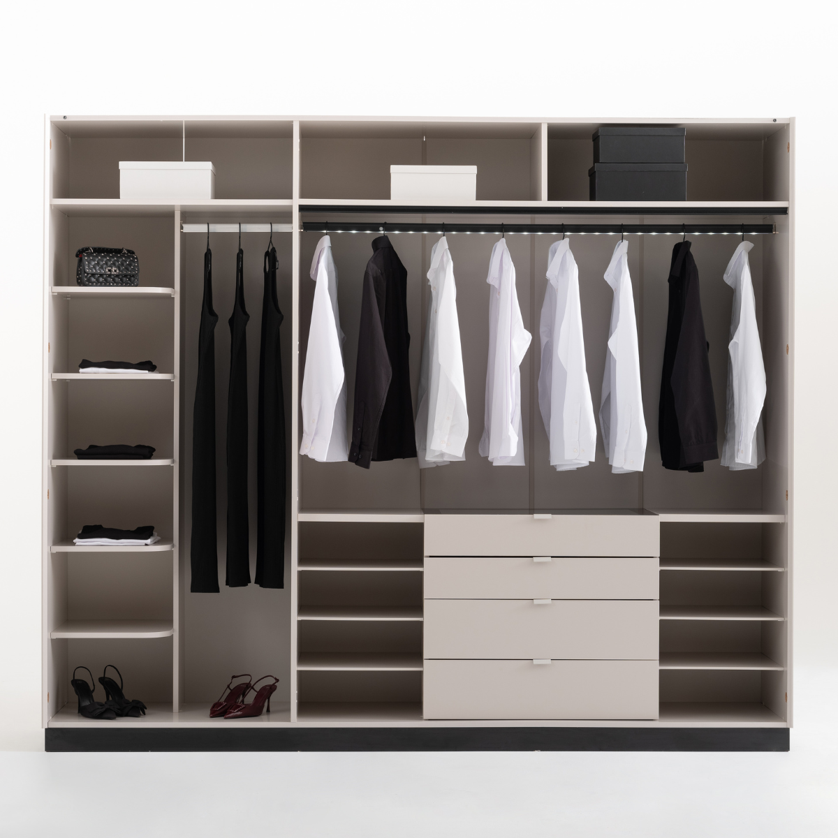 Dormitor Modern, Belize