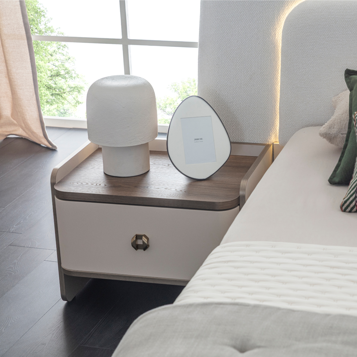 Dormitor Buclé, Modena