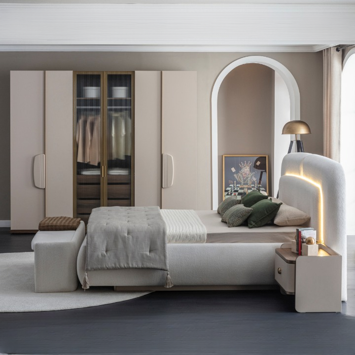 Dormitor Buclé, Modena