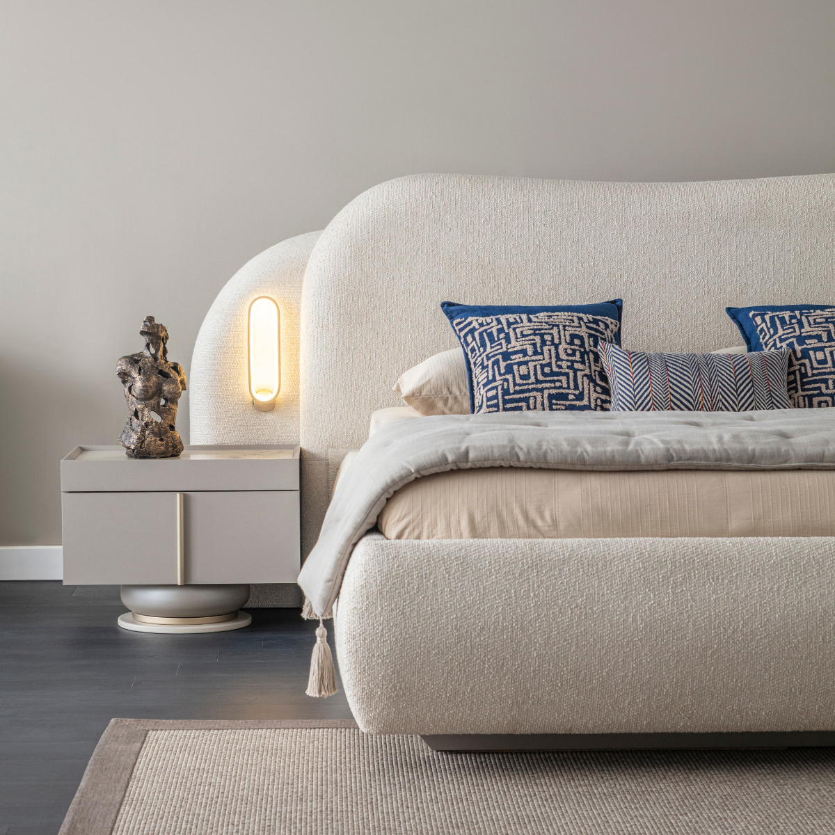 Dormitor Buclé, Olimpia