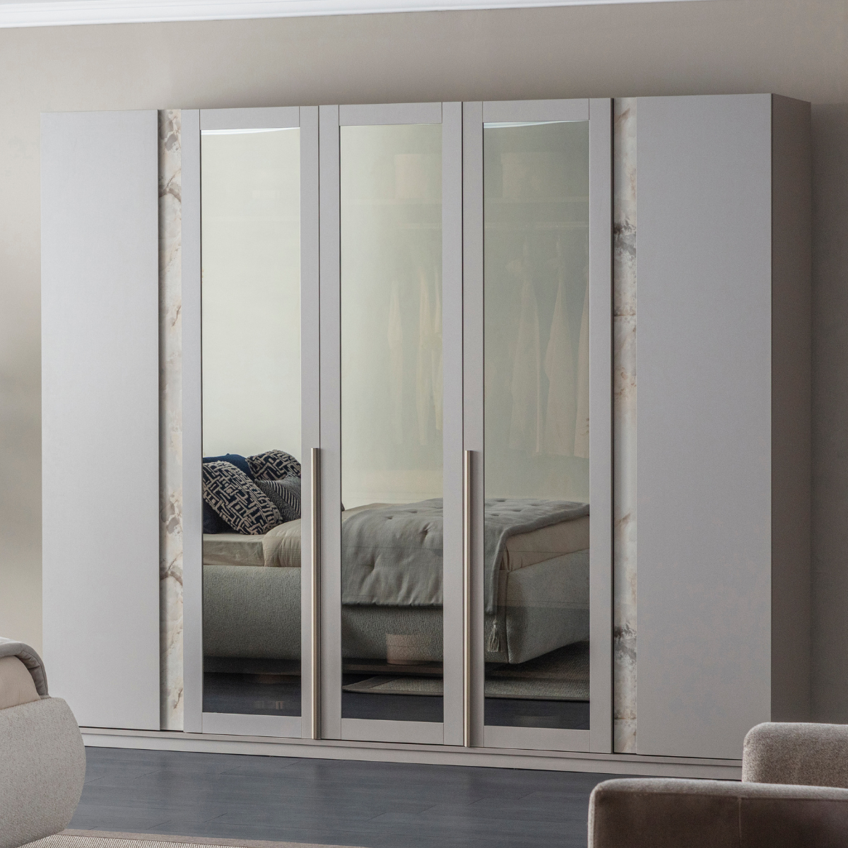 Dormitor Buclé, Olimpia