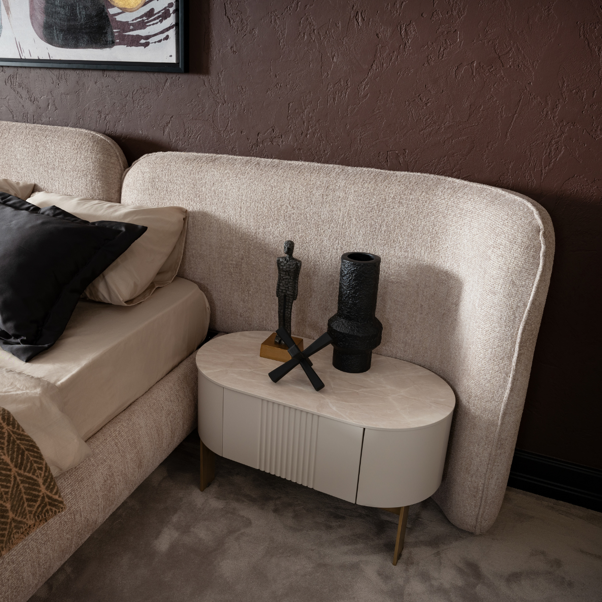 Pat Tapitat Modern, Porto