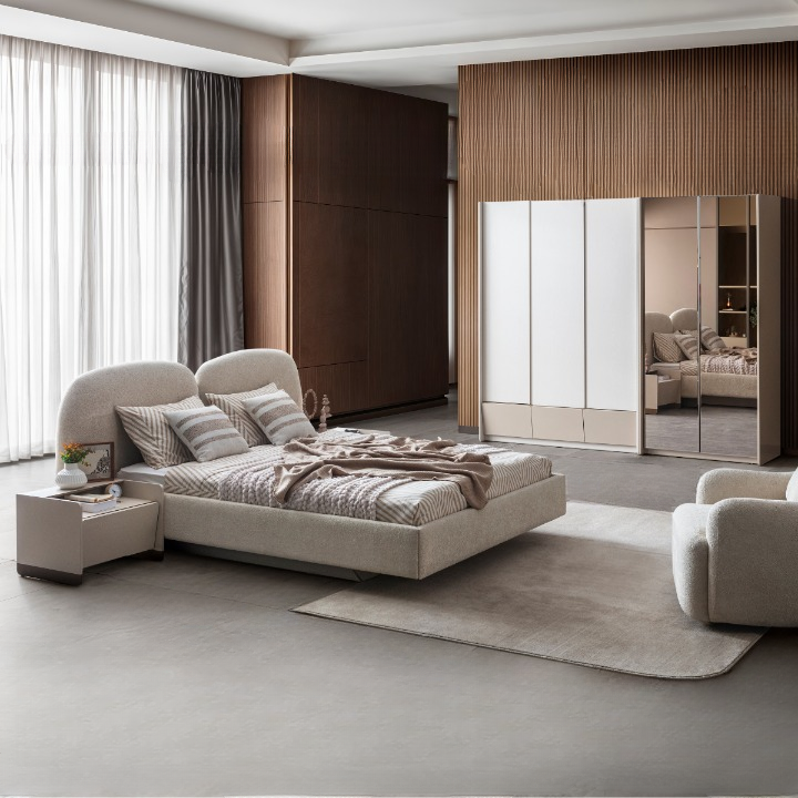 Dormitor Buclé, Sinsai