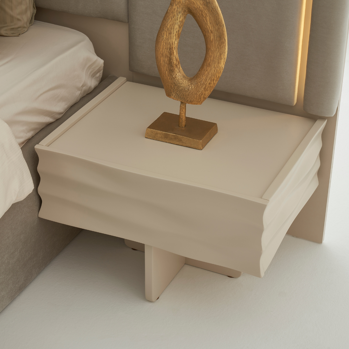 Dormitor Modern, Sili H