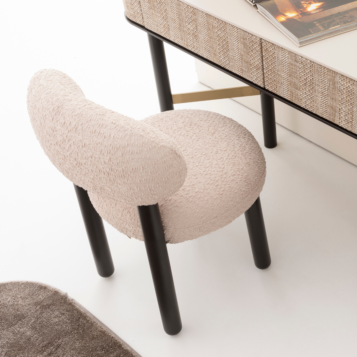 Dormitor Modern, Belize