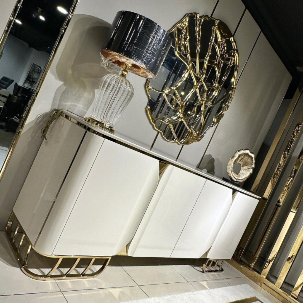 Colectia de Living si Dining de lux, Hermes