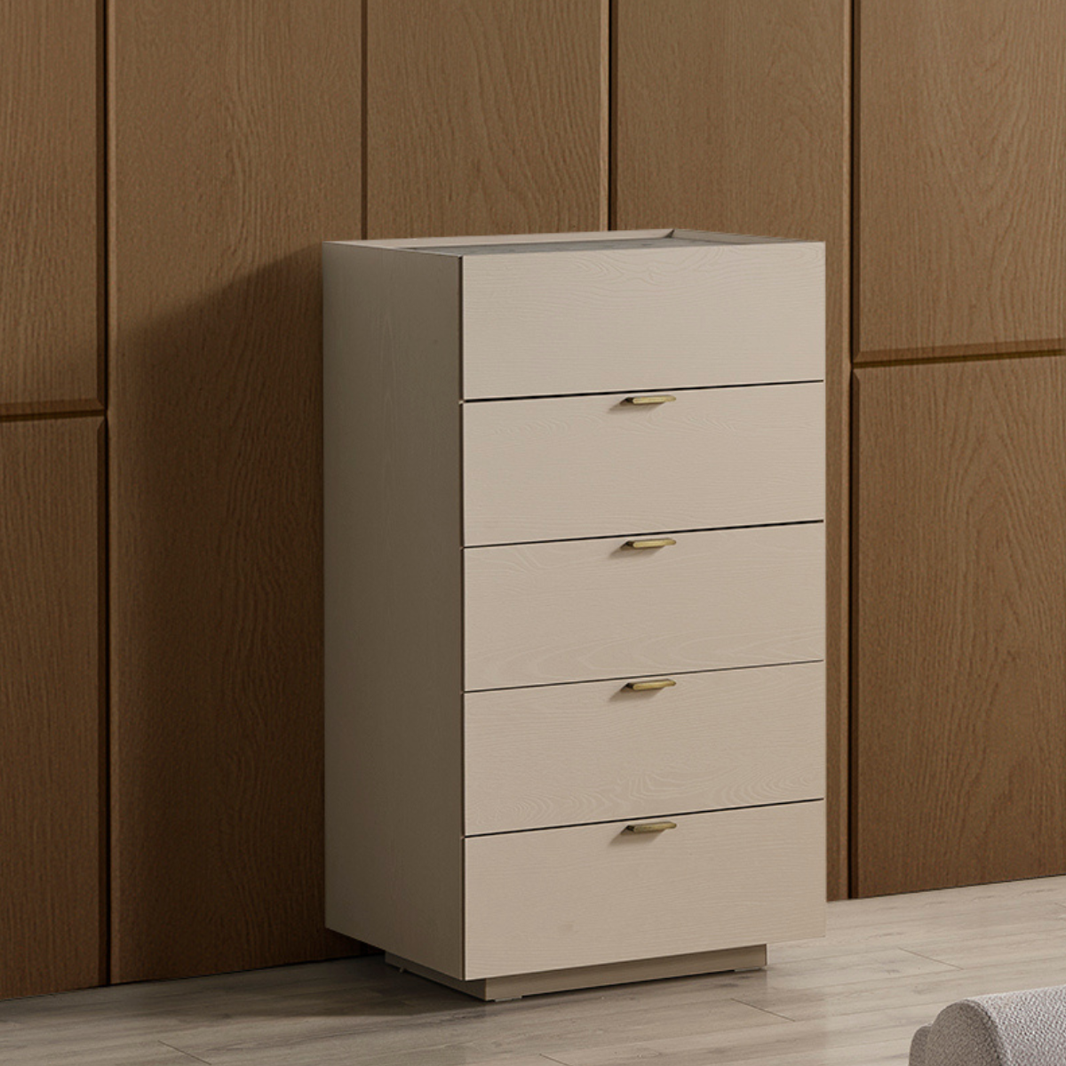 Dormitor de lux, Freda