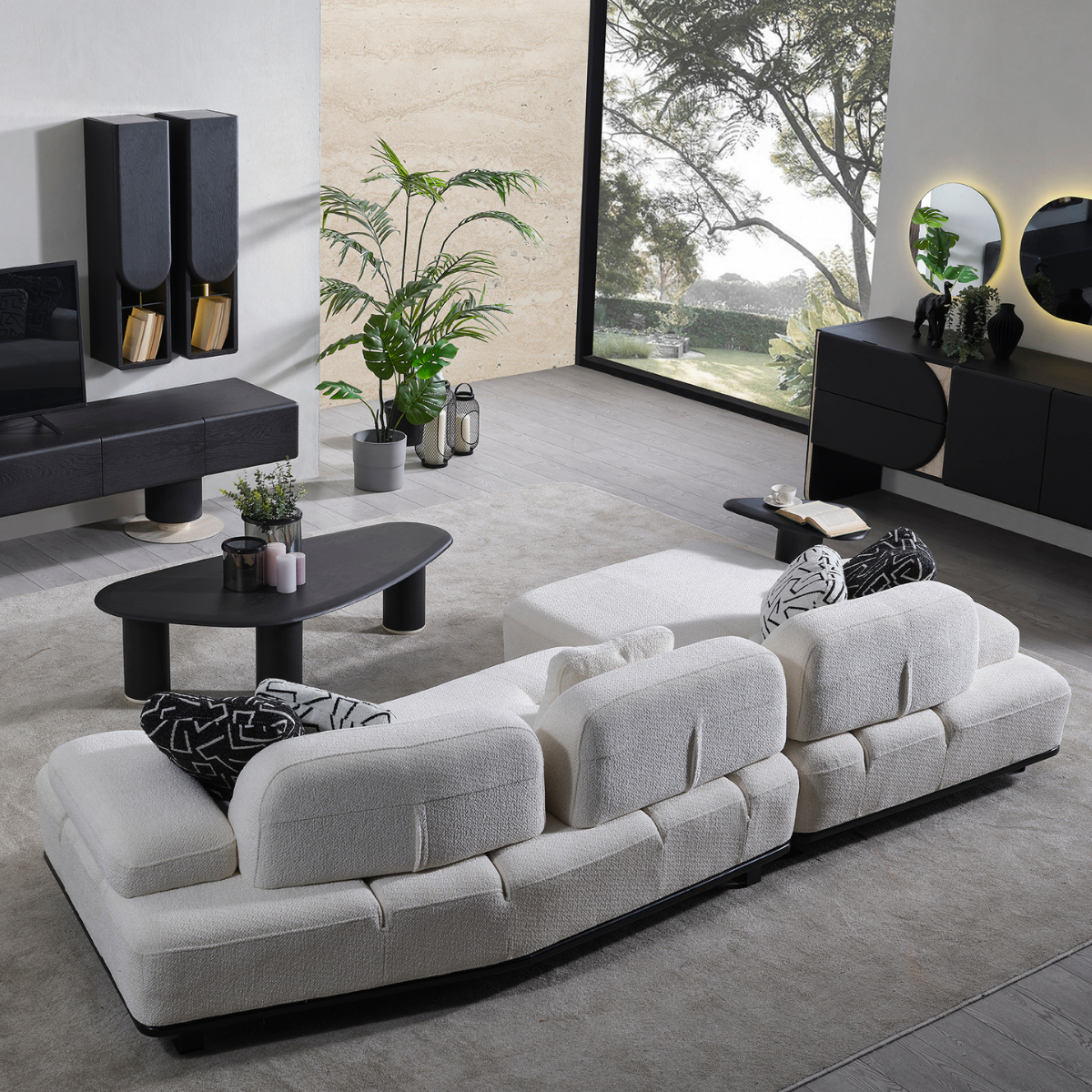 Coltar bucle, Perla Still