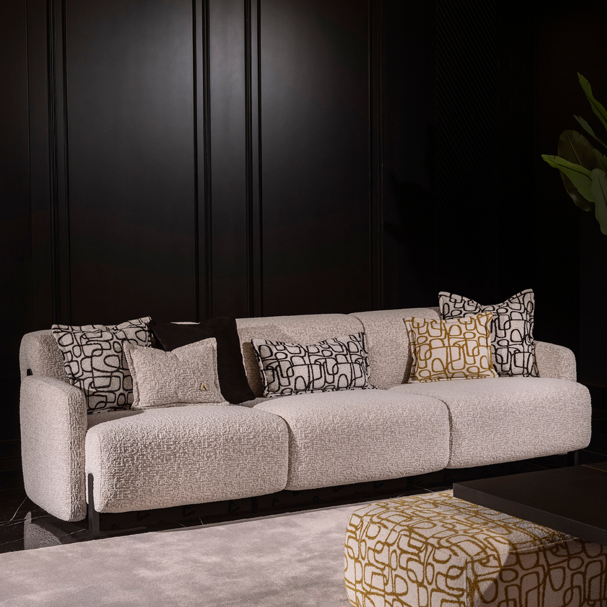 Colectia de Living si Dining, Etro