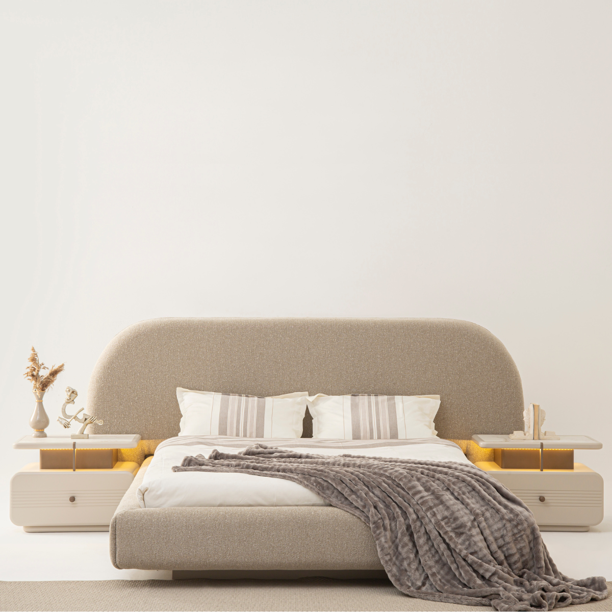 Dormitor de Lux, Opera