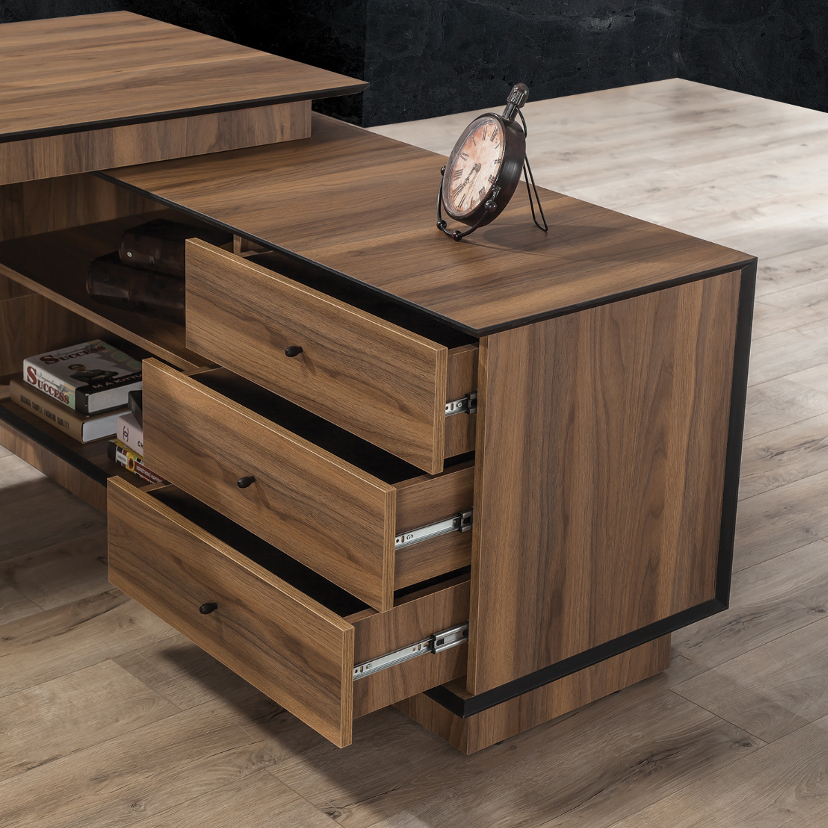 Birou managerial, Zeta