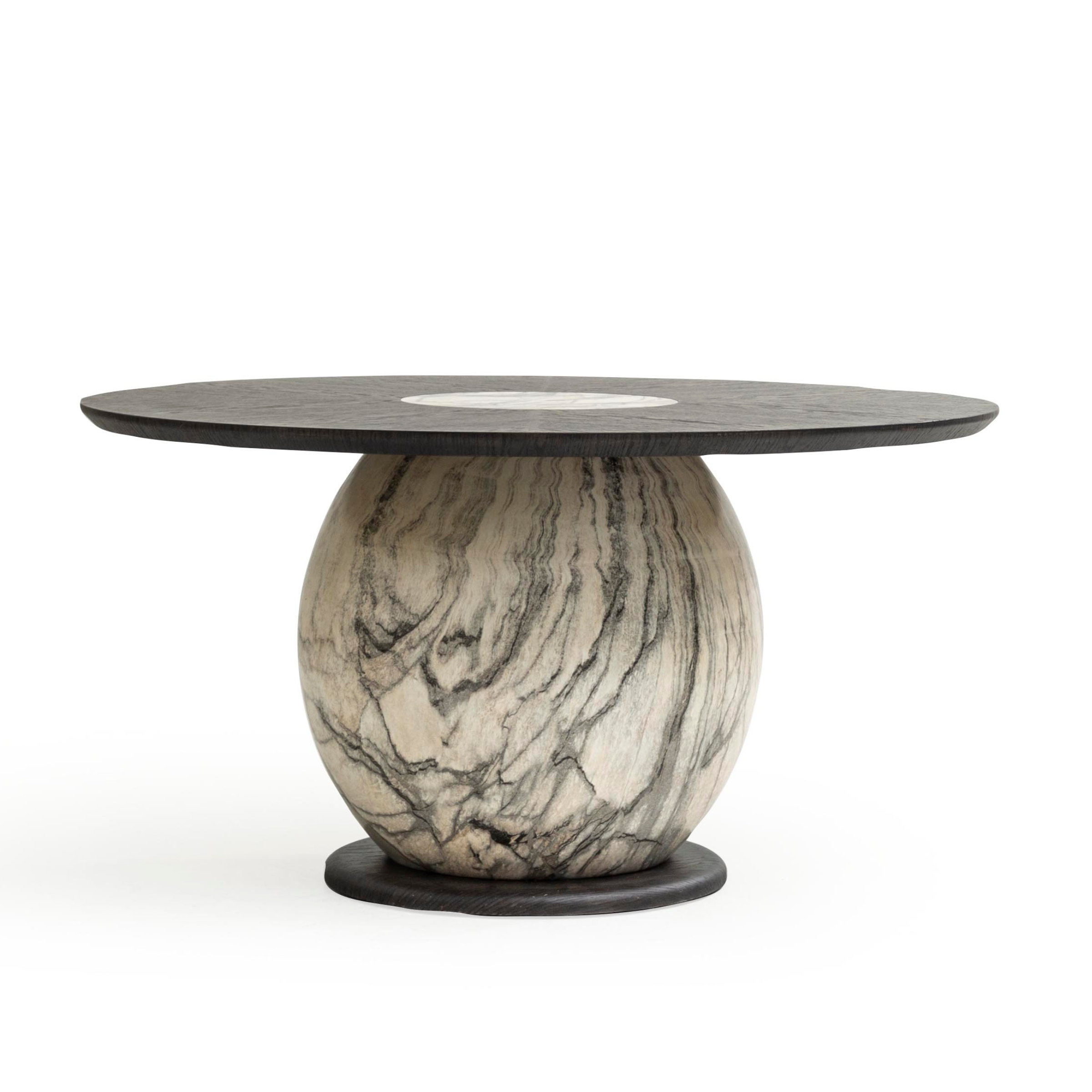 Masa de Dining, Gaia