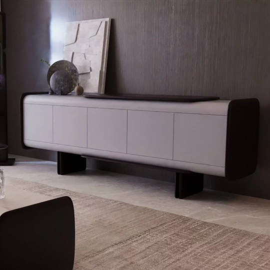 Comoda Dining, Gravel