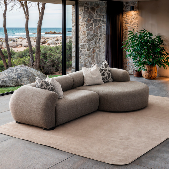 Coltar Modern, Ghost