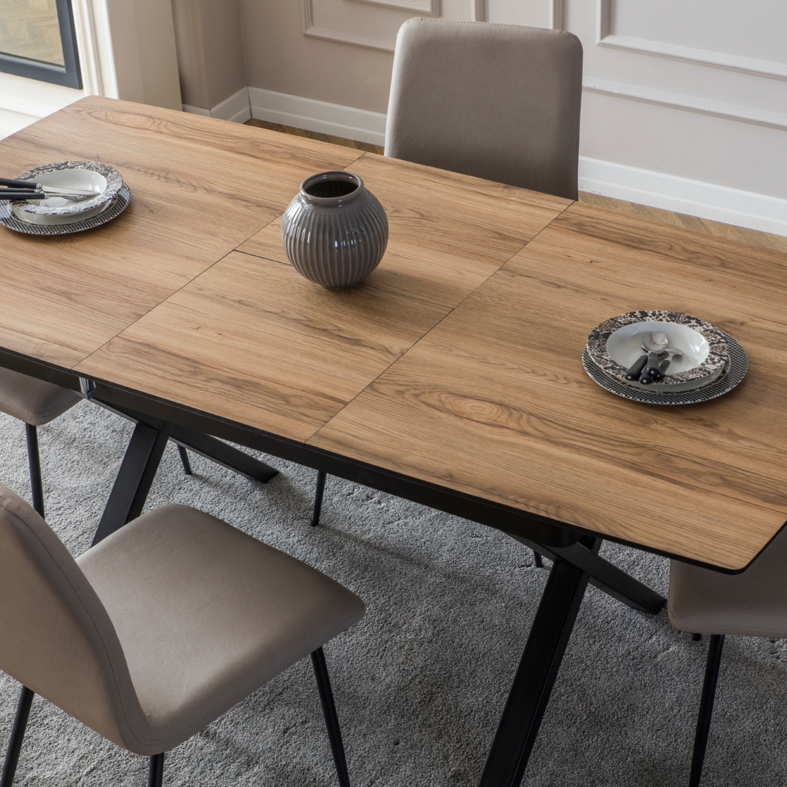 Masa Dining Extensibila, Apple M