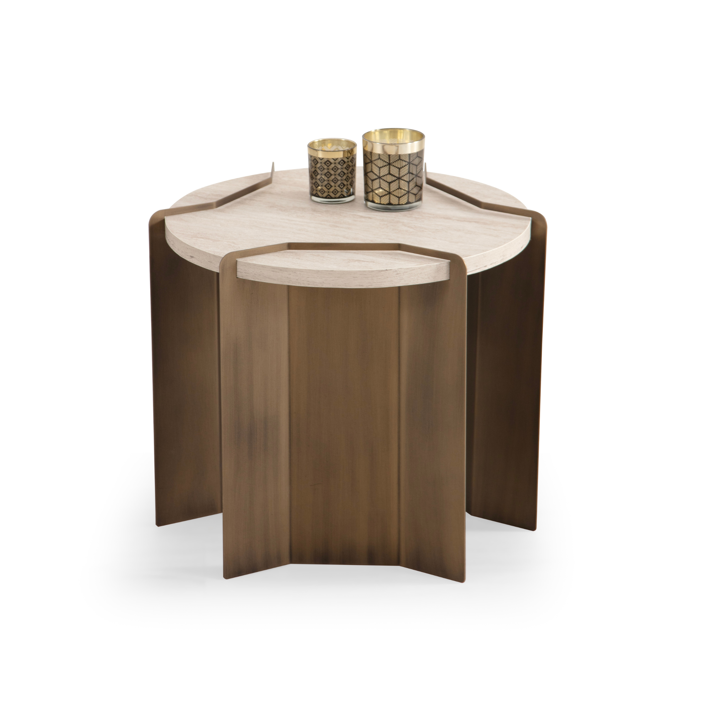 Mǎsuța De Cafea, Molly T