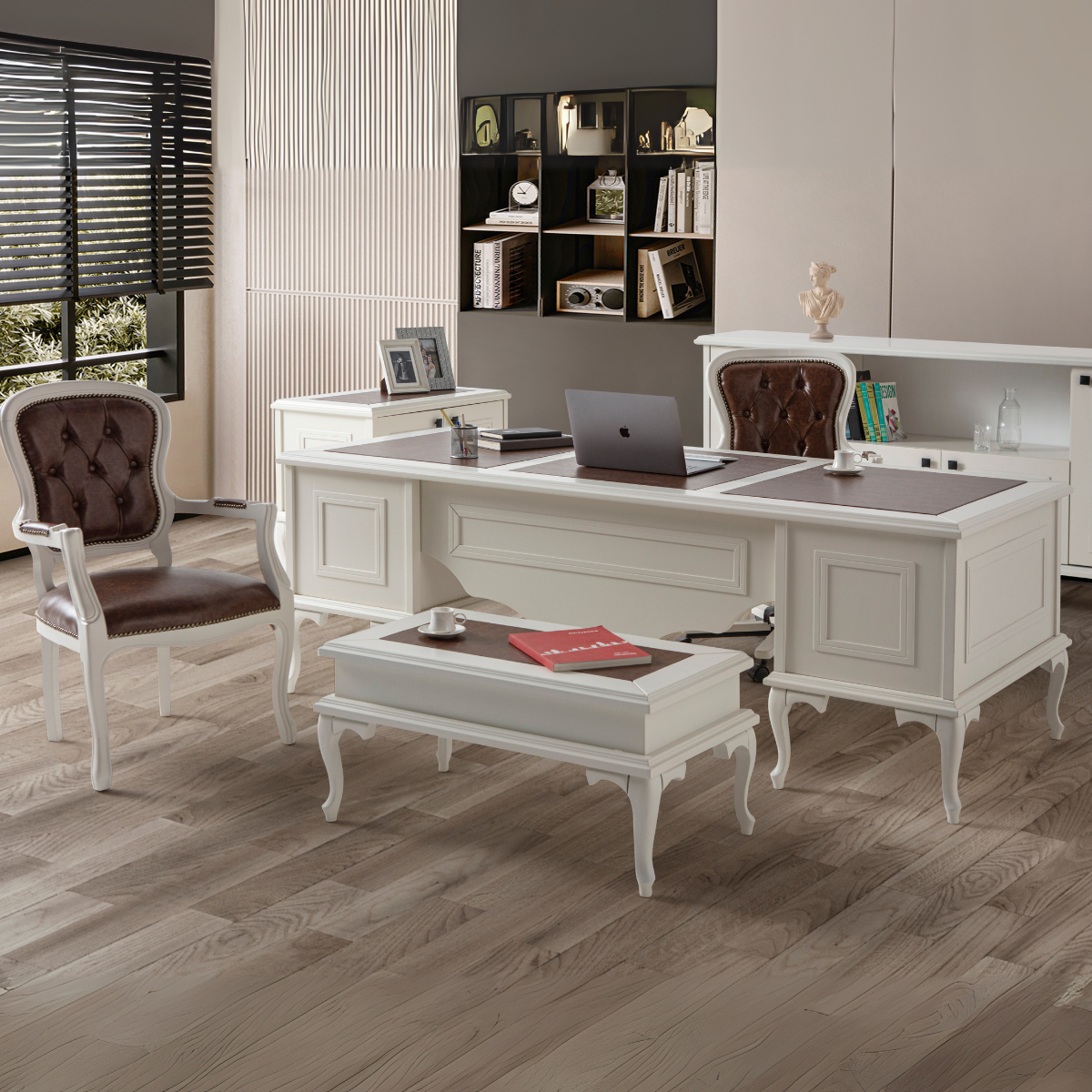Birou managerial, Pugo White