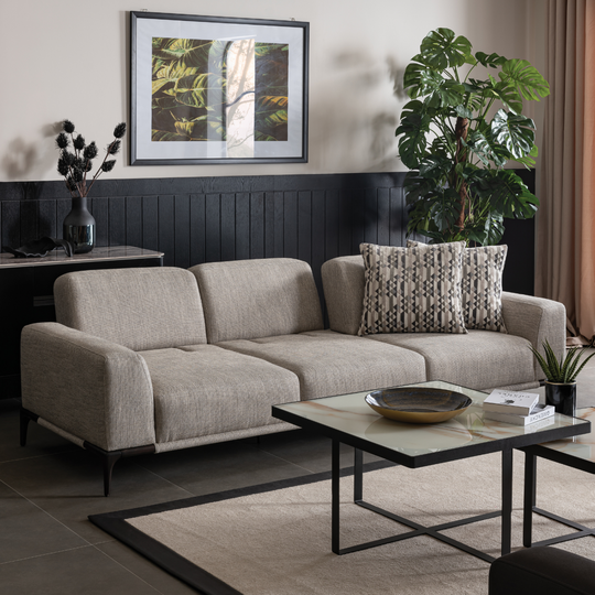 Canapea Moderna, Nista