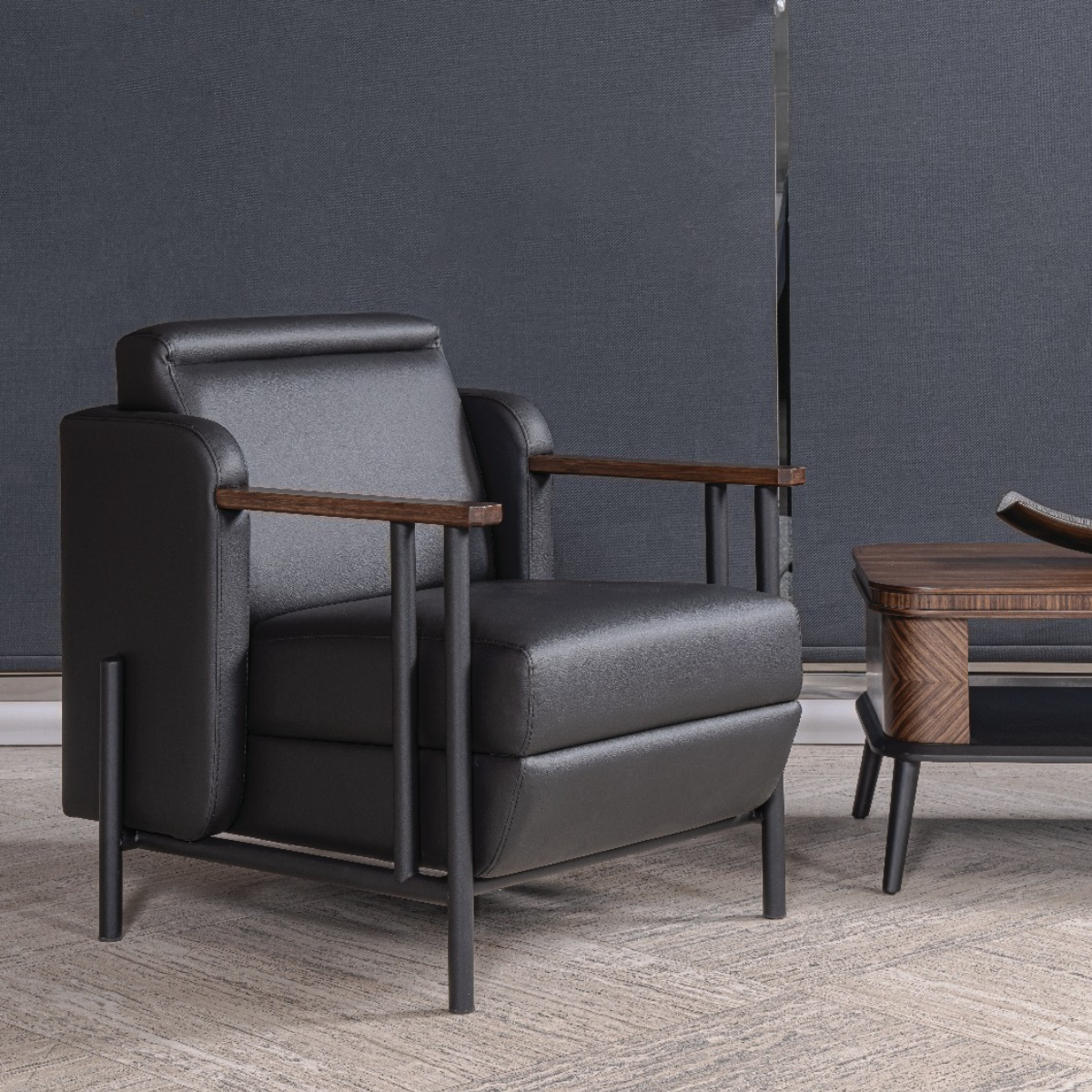 Birou managerial de lux, Crown