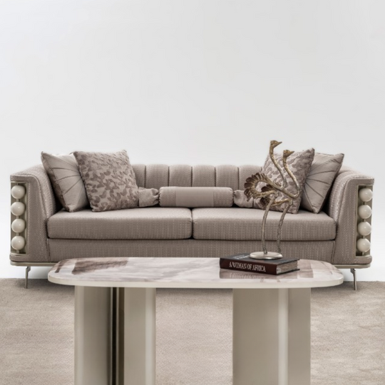 Canapea de Lux, Monalisa