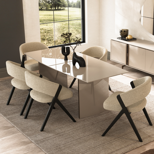 Masa de Dining Moderna, Aria