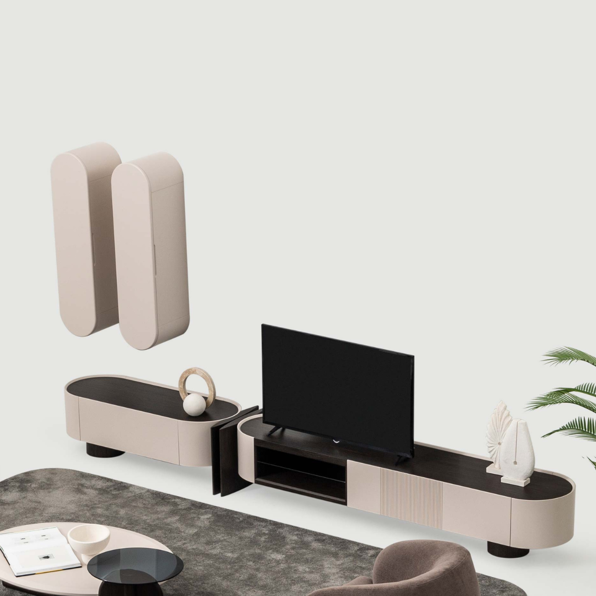 Comoda TV de lux, Fin