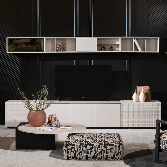 Comoda TV Moderna, Forenza