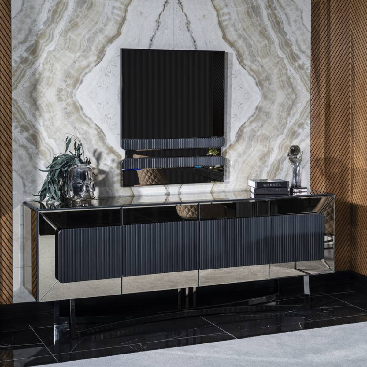 Colectia Moderna de Living si Dining, Lion