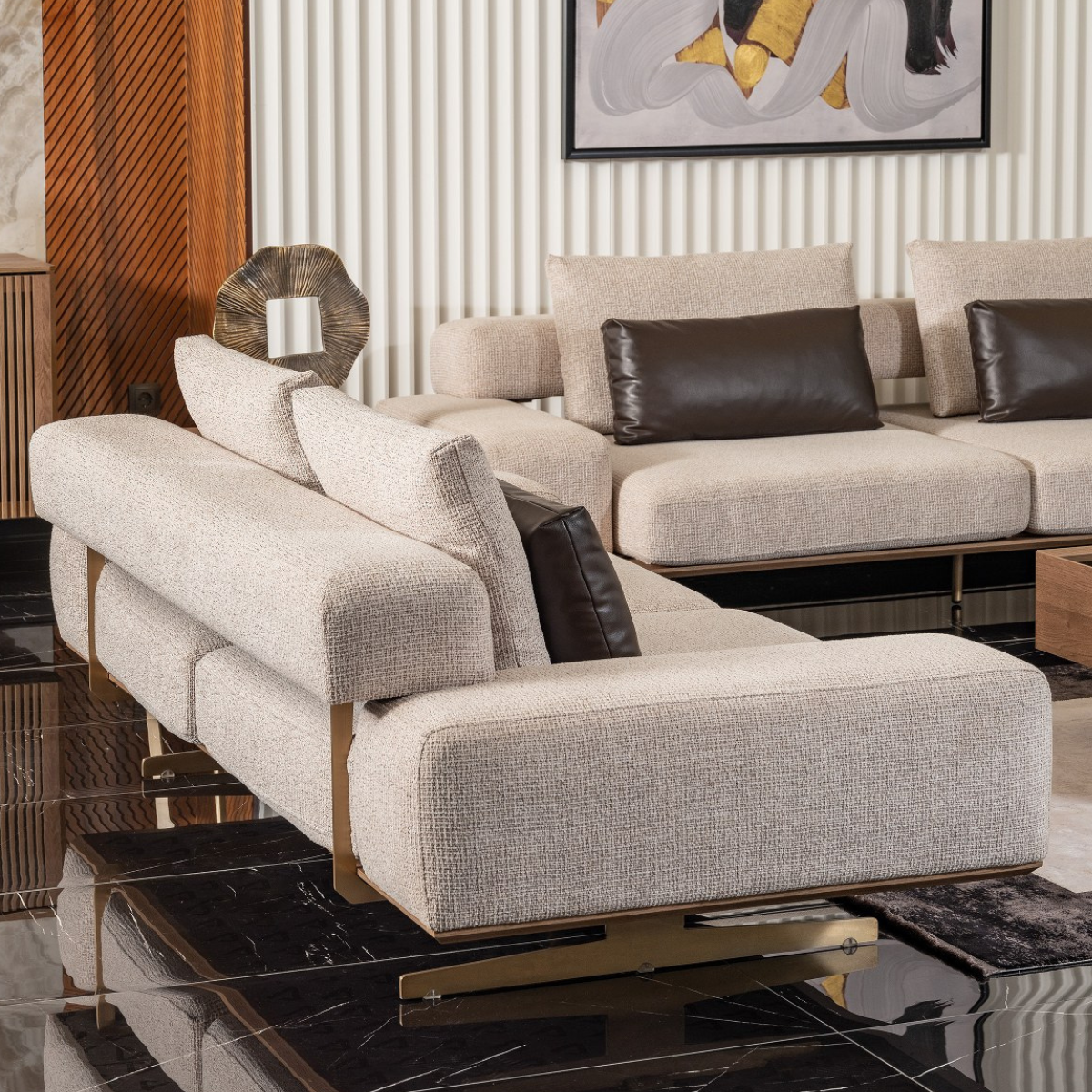 Colectia de Living si Dining, Liza