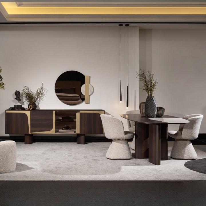 Colectia de Living si Dining, Marco