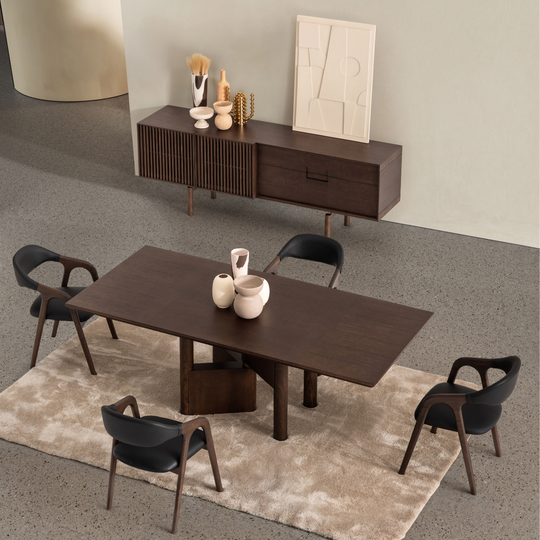 Colectia de Living si Dining de lux, Monolog