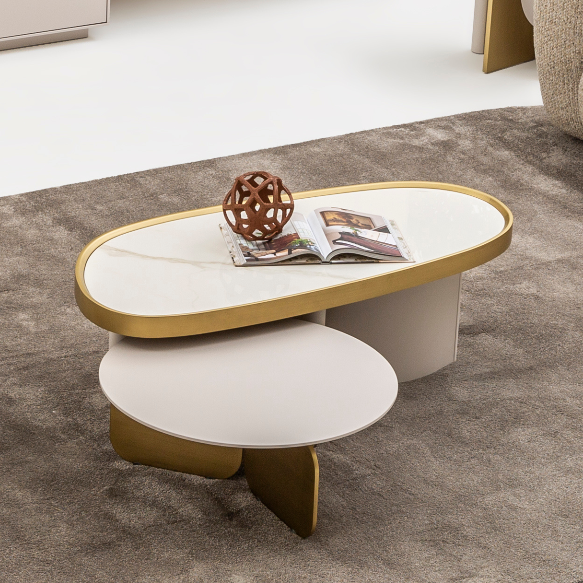 Colectia de Living si Dining, Prime