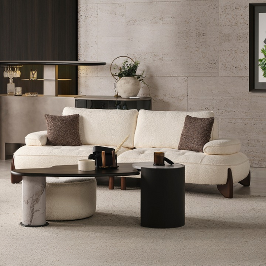 Canapea Bucle, Tesla