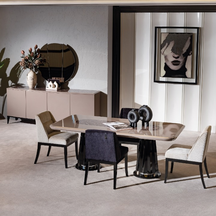 Scaun de Dining, Riyad