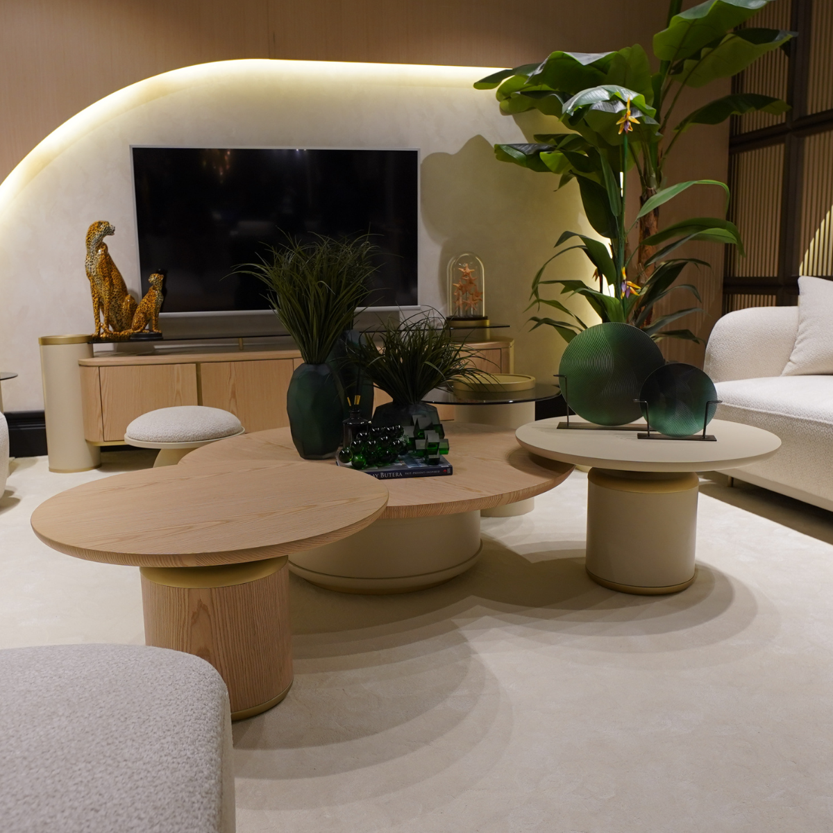 Colecția de Living si Dining de lux, Tokyo M