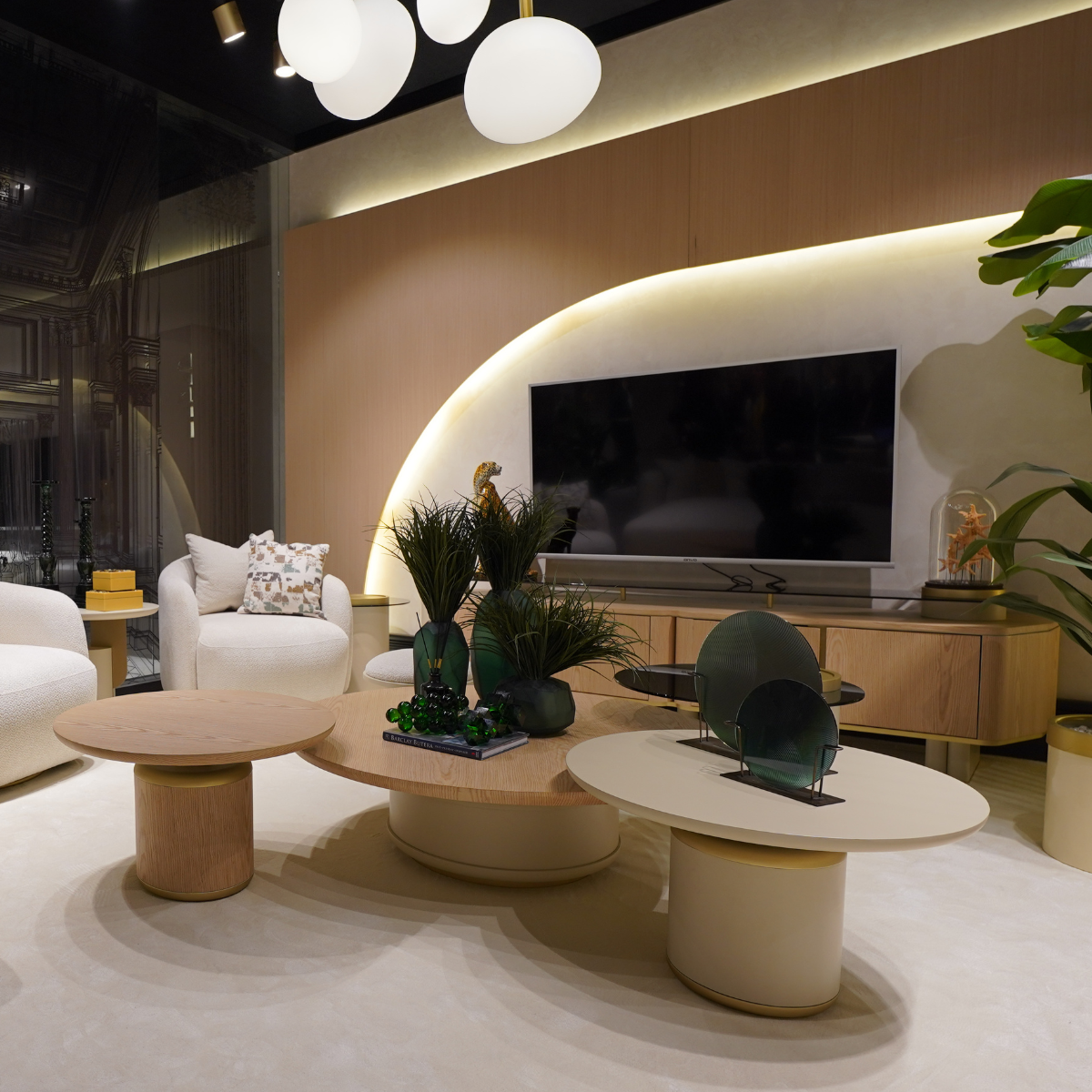 Colecția de Living si Dining de lux, Tokyo M
