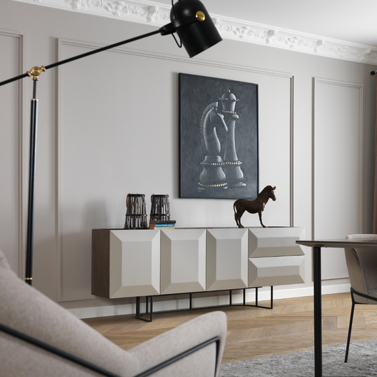 Comoda Dining, Truva