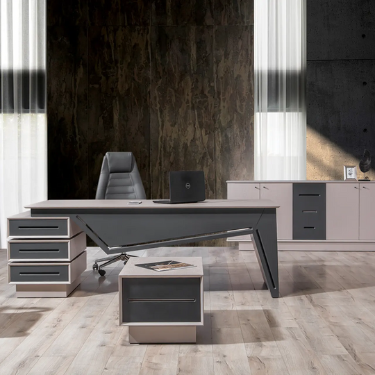 Birou managerial, Delta Cream