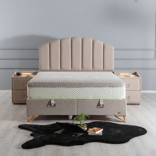 Pat tapițat de lux cu ladă, Lora