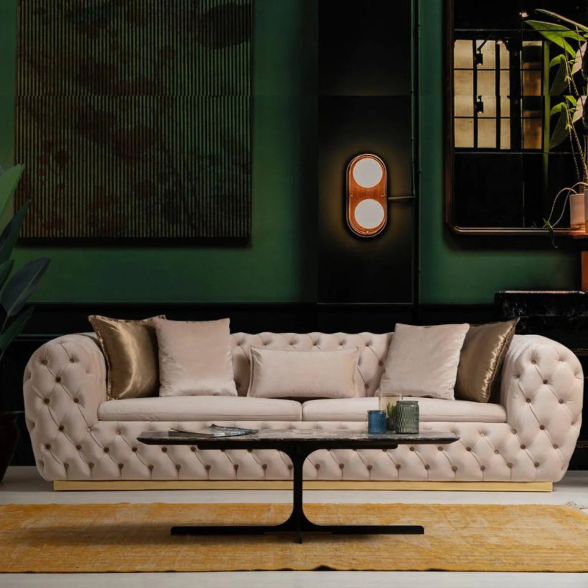 Canapea 4 locuri  , crem