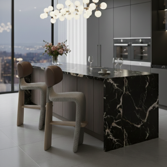 Scaun de Bar, Angel R