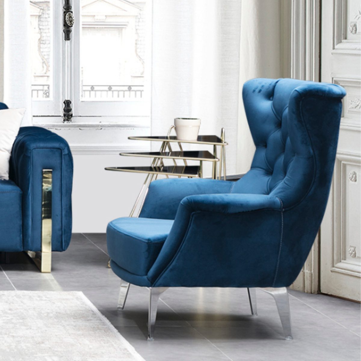 Fotoliu Chester, Asel