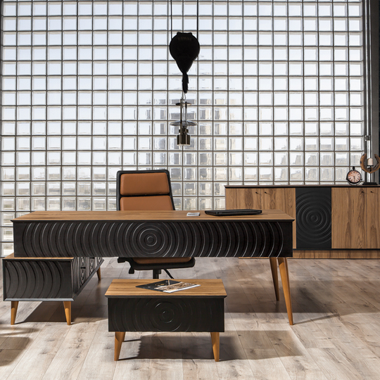 Birou managerial, Piano