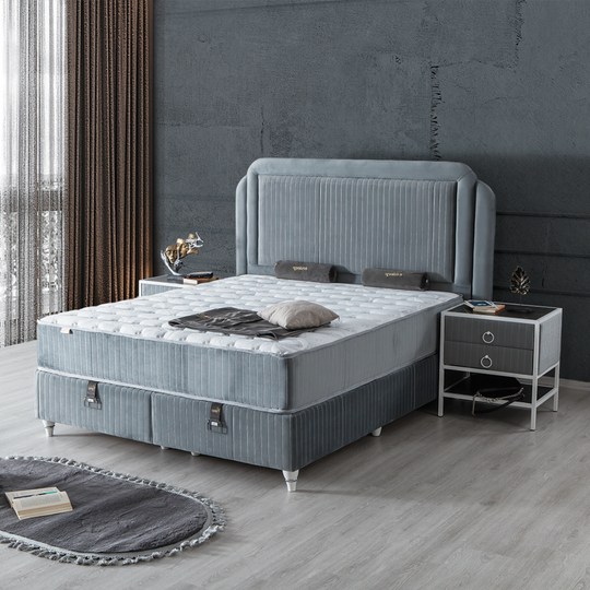 Pat tapițat de lux cu ladă, Live