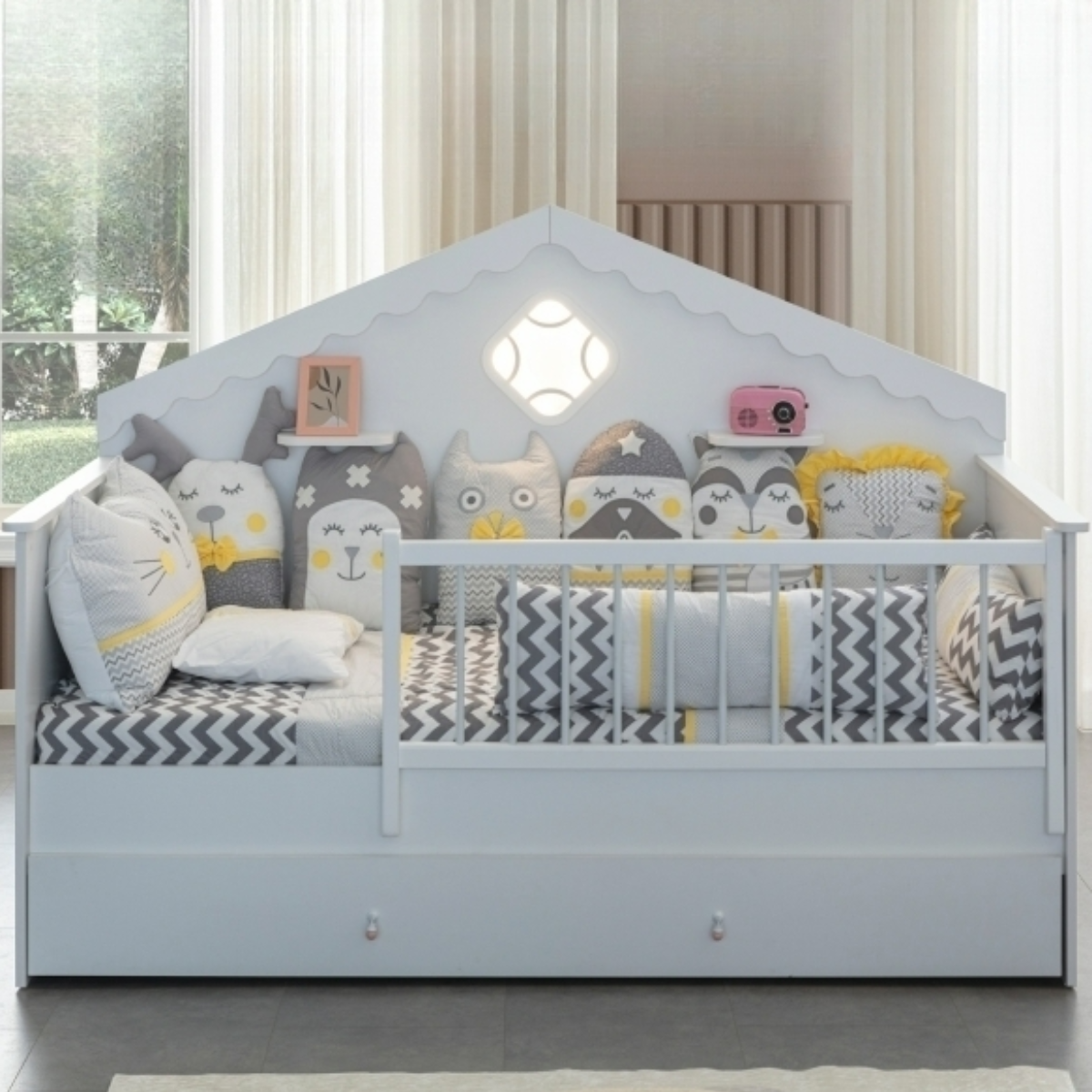 Dormitor pentru bebelusi , Royal